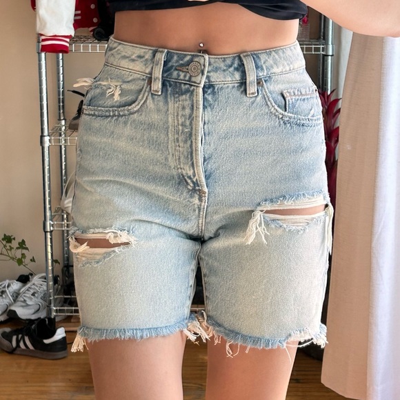 Garage Jean Shorts - Picture 1 of 5
